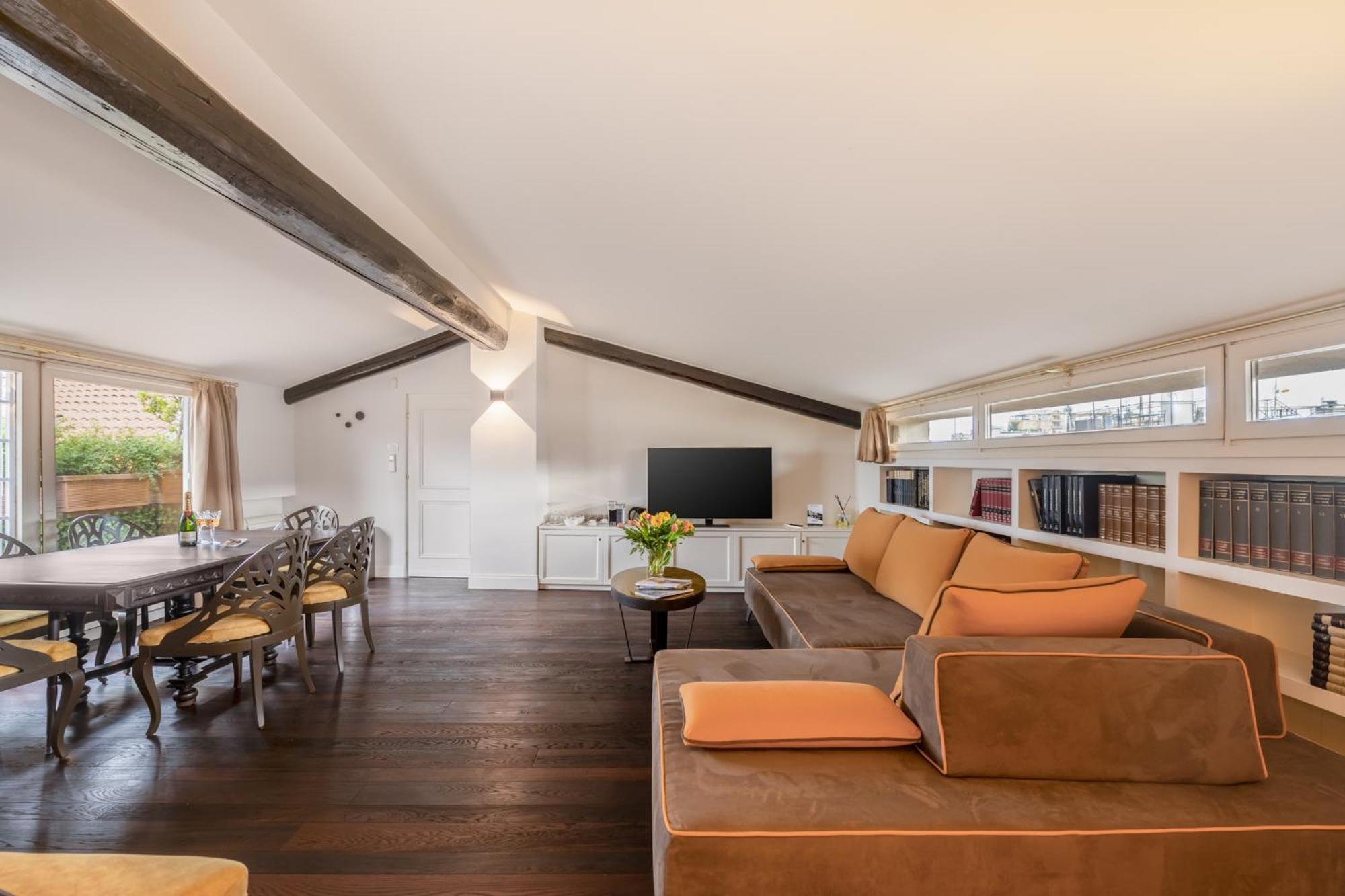 Appartement Allegroitalia Penthouse Montenapoleone Milan